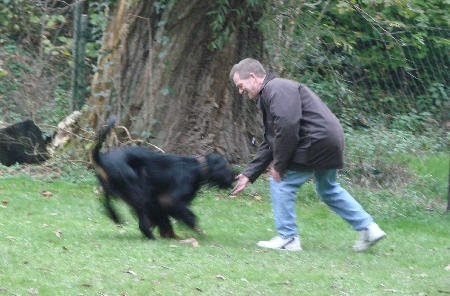 Bernhard mit Caruso beim Apport